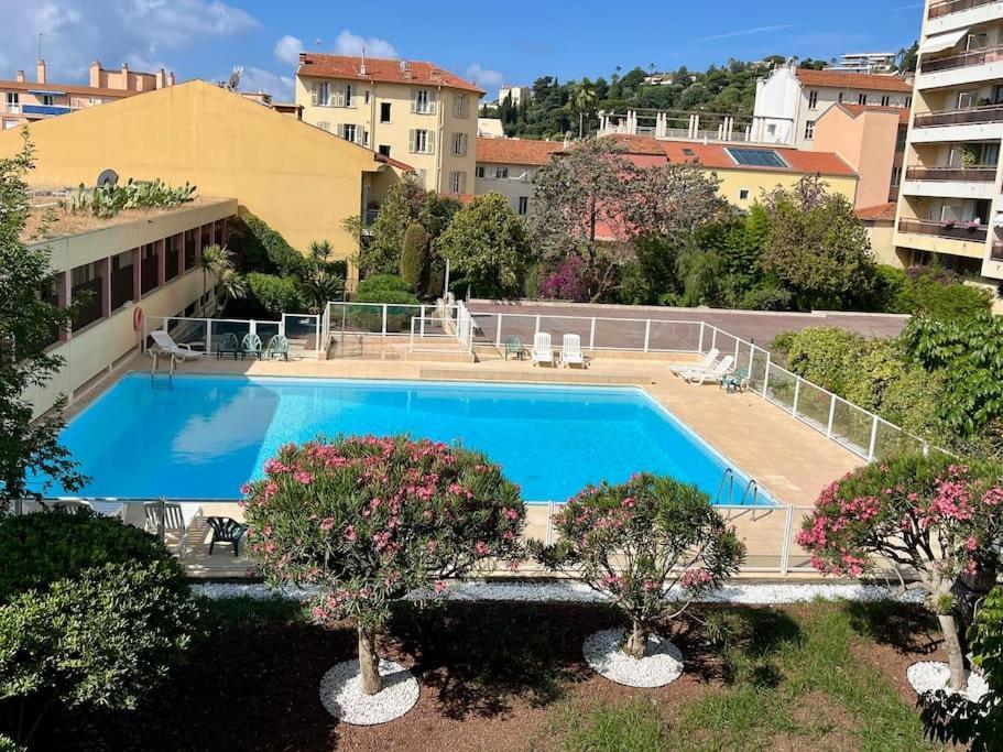 New Apartment With Swimming Pool Beaulieu-sur-Mer Buitenkant foto